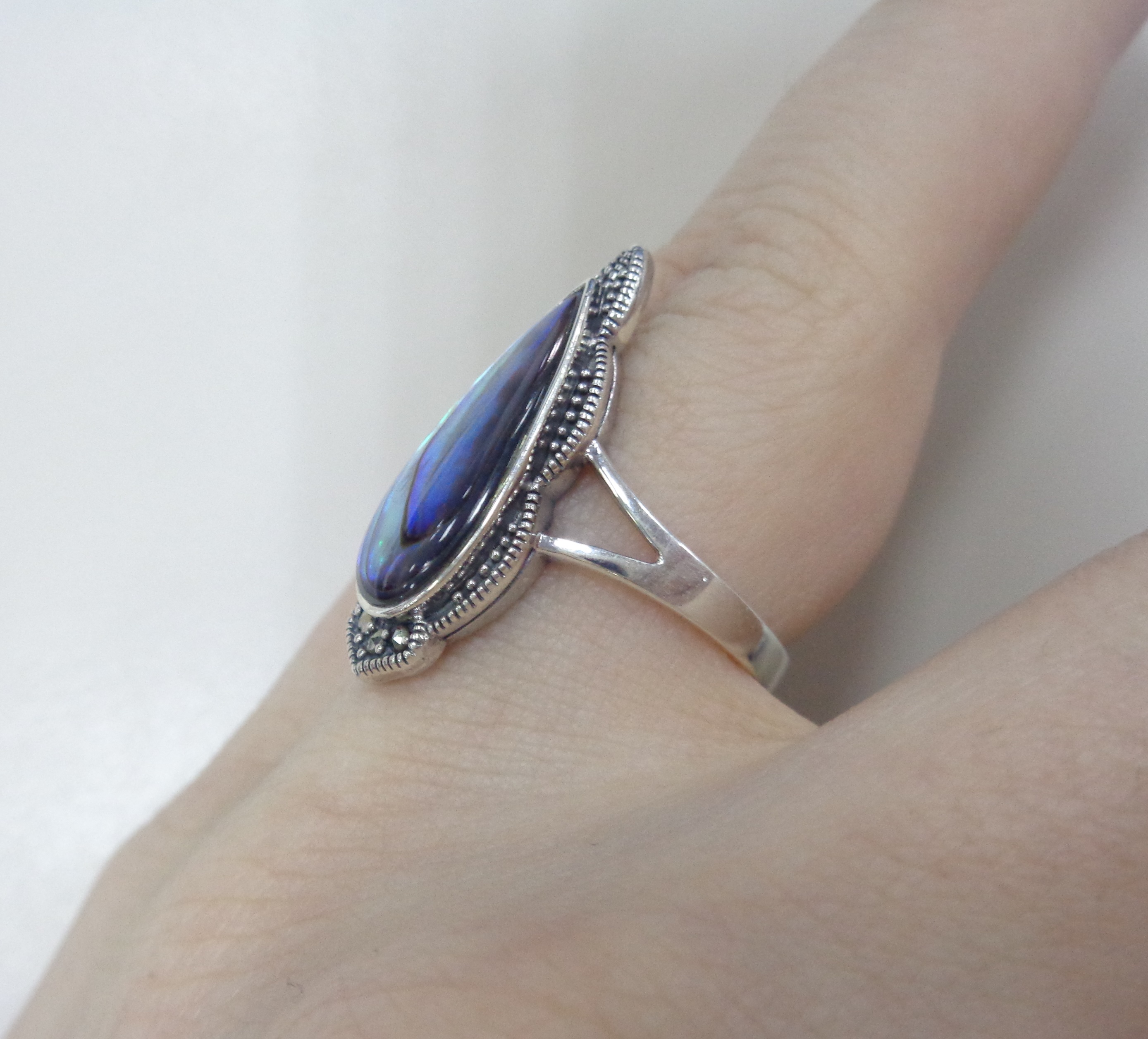 Серебряное кольцо с перламутром абалон